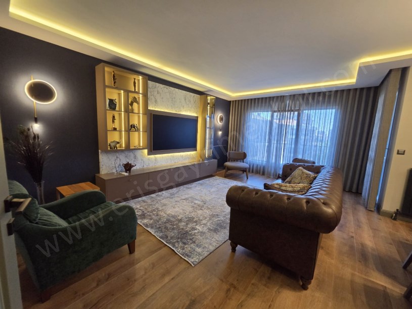 .. ÖZEL MİMARİ TASARIMLI GENİŞ TERASLI 250 M2 4+2 DUBLEKS DAİRE