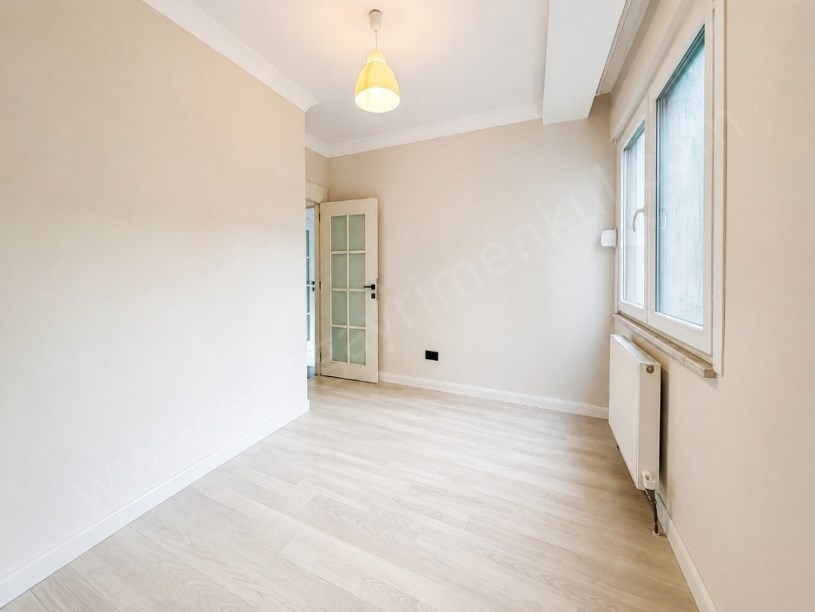 MİNİBÜS CAD. 3. BİNADA 2019 YAPIMI, İSKANLI, 80m2 2+1 BOŞ DAİRE