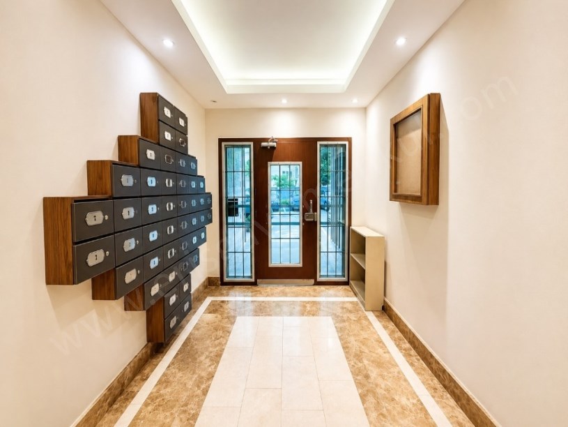 MİNİBÜS CAD. 3. BİNADA 2019 YAPIMI, İSKANLI, 80m2 2+1 BOŞ DAİRE