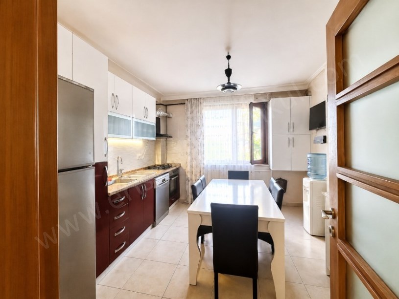 KADIKÖY ÜSKÜDAR ACIBADEMDE SATILIK 3+1 SİTE İÇİ FERAH BAKIMLI MUHTEŞEM DAİRE