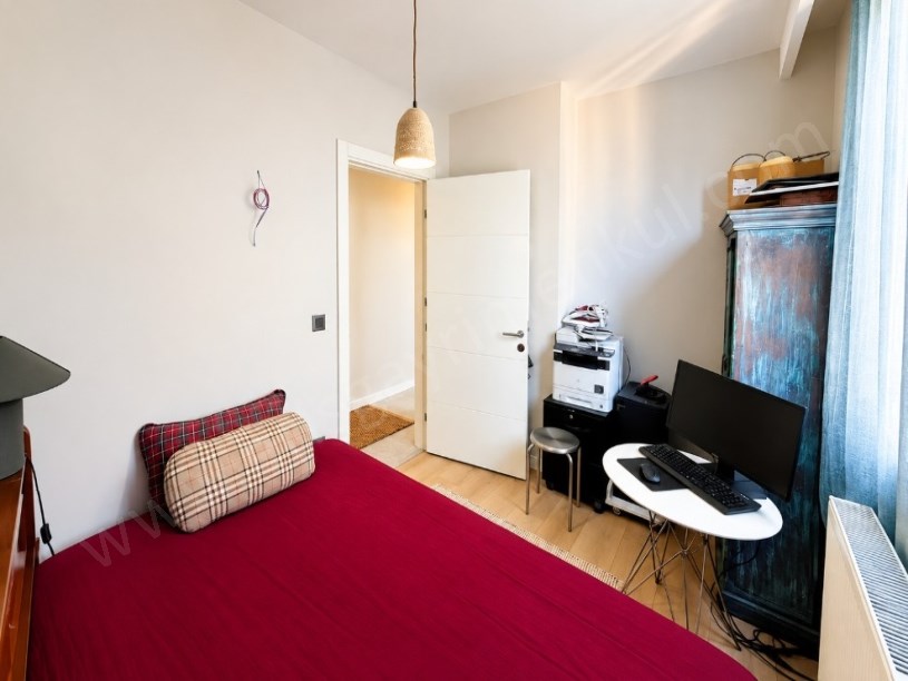 KADIKÖY SUADİYE EMİN ALİ PAŞA CADDESİ 2+1 SATILIK DAİRE