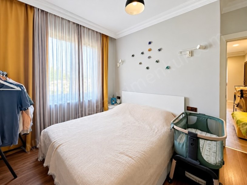 KOZYATAĞI MİNİBÜS CAD YAKINI 2+1 ÖN CEPHE SATILIK DAİRE