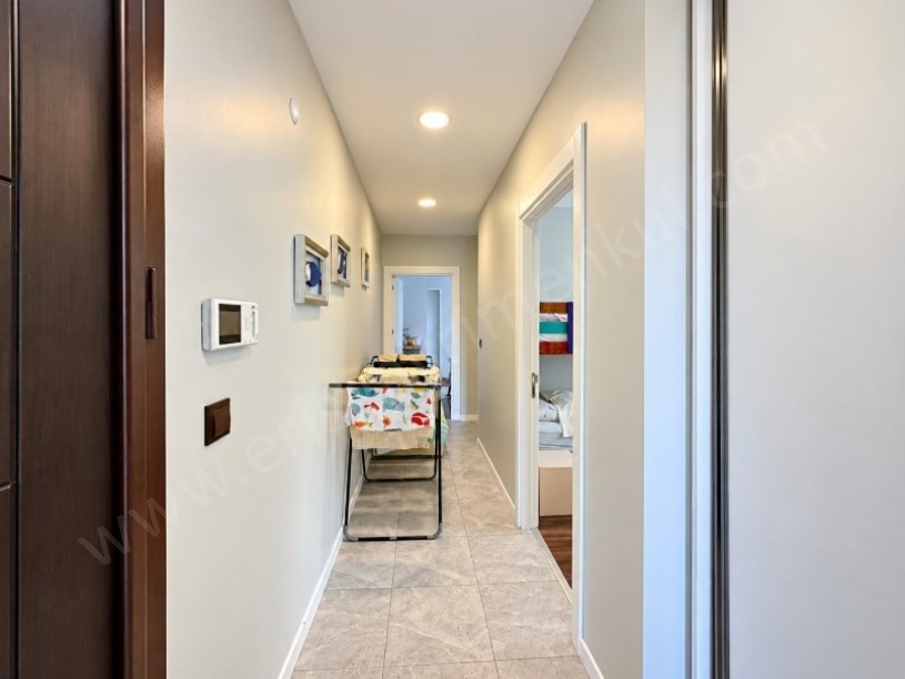KOZYATAĞI MİNİBÜS CAD YAKINI 2+1 ÖN CEPHE SATILIK DAİRE