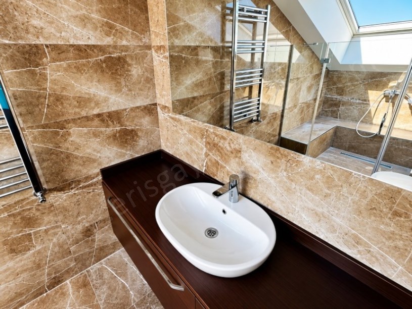 BOSTANCIDA KAPANMAZ DENİZ MANZARALI 4+2 ALTERNATİFSİZ DUBLEKS DAİRE