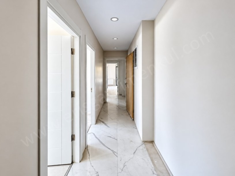 Erenköyde Sıfır 3+1 Balkonlu Daire 7 Katlı Binada Satılık Daire