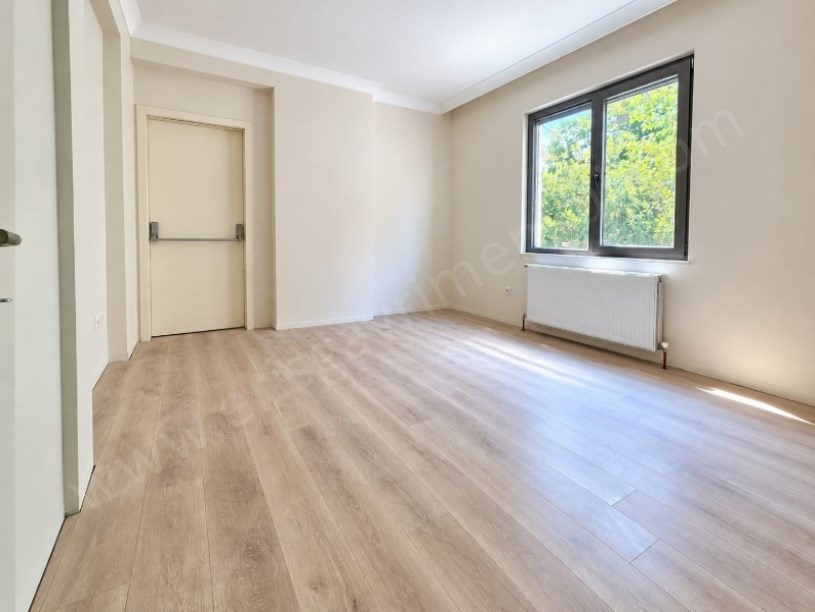 Erenköyde Sıfır 3+1 Balkonlu Daire 7 Katlı Binada Satılık Daire