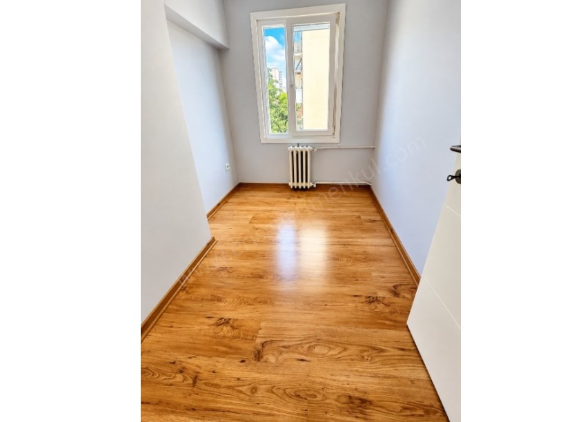 KOZYATAĞI 19 MAYIS MAH.3+1 PARK MANZARALI BAKIMLI SATILIK DAİRE.