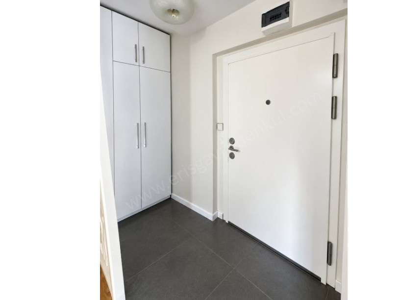 KOZYATAĞI 19 MAYIS MAH.3+1 PARK MANZARALI BAKIMLI SATILIK DAİRE.