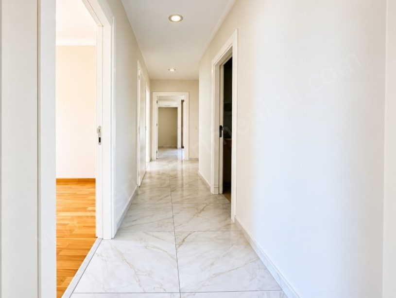 ERENKÖY MERKEZİ LOKASYON DA PRESTİJLİ BİNA  3+1 GENİŞ BALKONLU SATILIK DAİRE