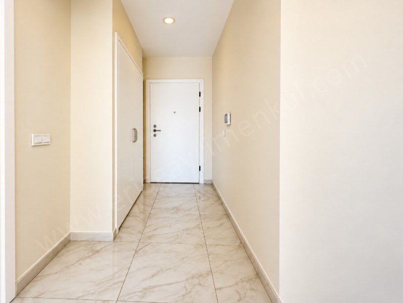 ERENKÖY MERKEZİ LOKASYON DA PRESTİJLİ BİNA  3+1 GENİŞ BALKONLU SATILIK DAİRE