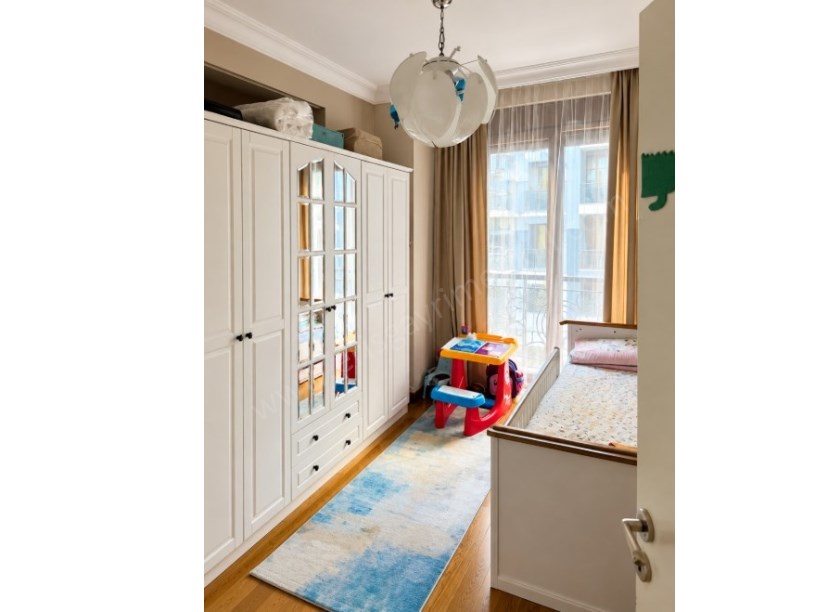 ERENKÖY MERKEZİ LOKASYON DA PRESTİJLİ BİNA  3+1 GENİŞ BALKONLU SATILIK DAİRE