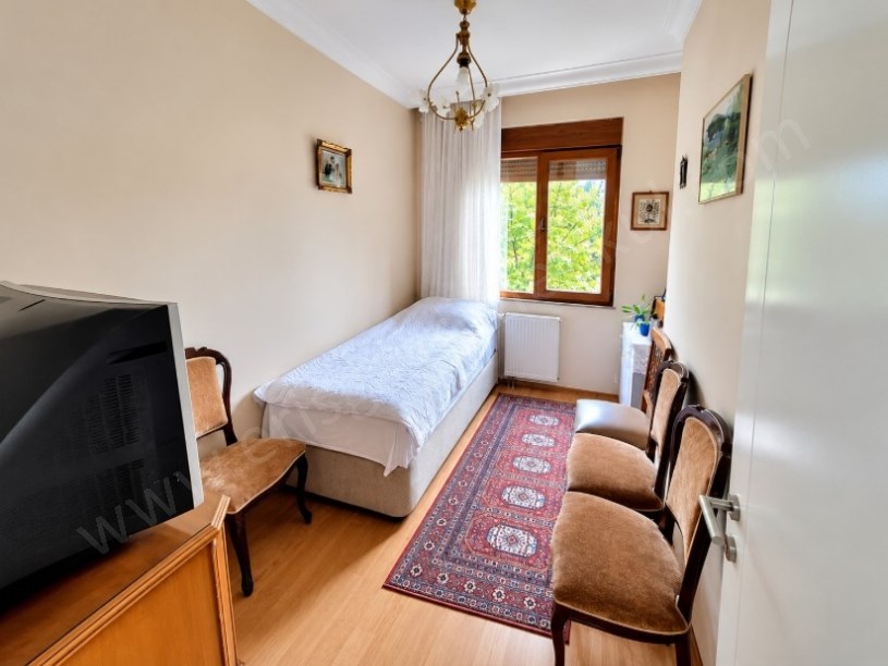 BAYAR CADDESİN DE HARİKA MANZARALI YENİ BİNADA 3+1 SATILIK DAİRE