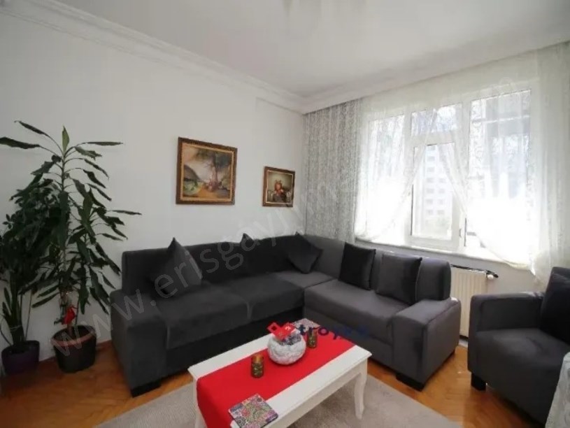 Suadiye de Bağdat Caddesi ve Marmaray a Yürüme Mesafesinde 2+1 Daire Kadıköy  İstanbul
