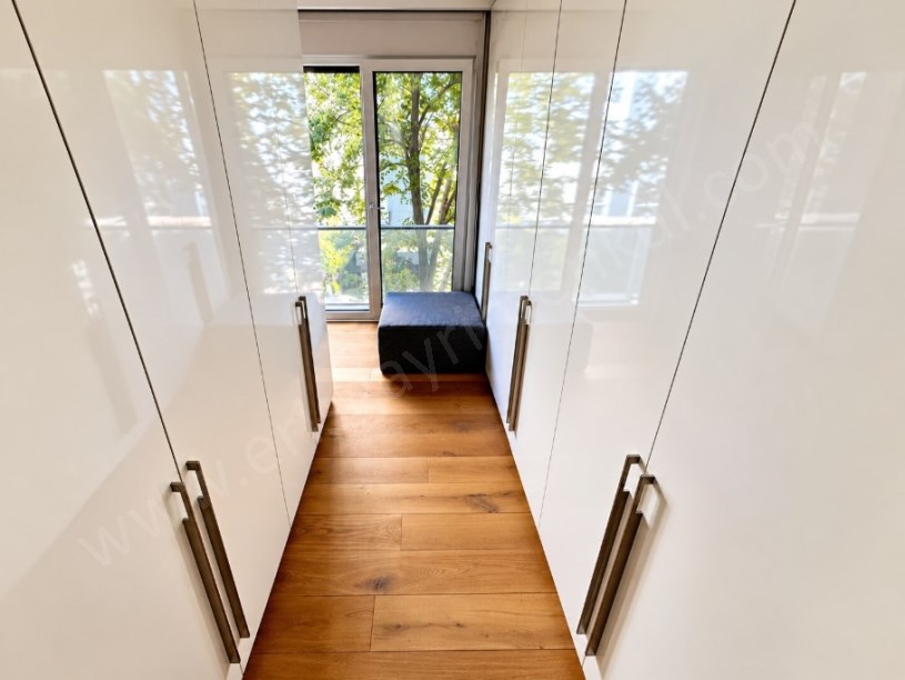 ATATÜRK CADDESİ ÜZERİ 3+1 GENÇ BİNADA 125M² SATILIK 2.5+1 LÜKS DAİRE