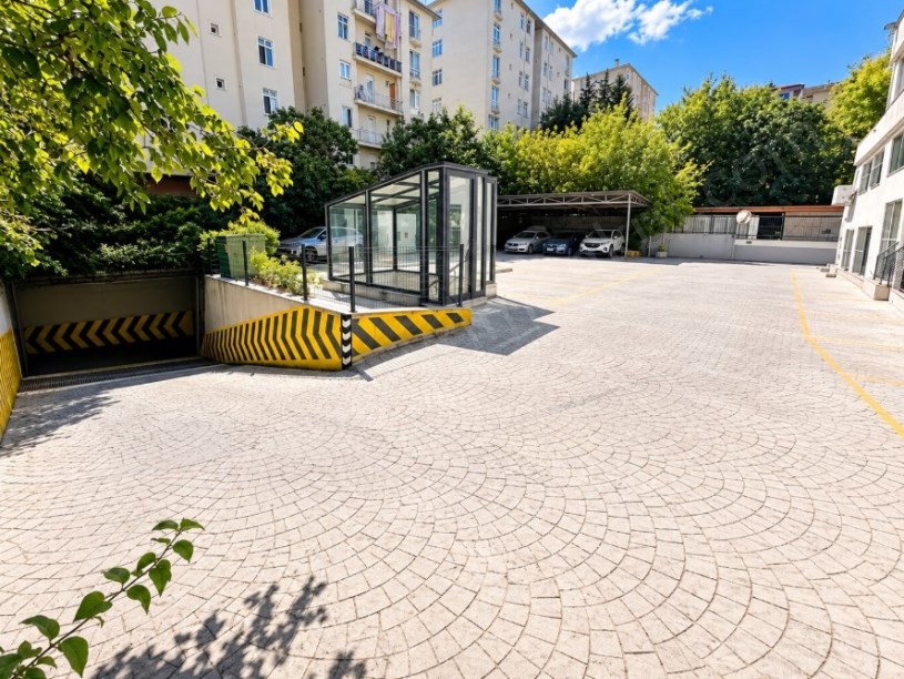 ATATÜRK CADDESİ ÜZERİ 3+1 GENÇ BİNADA 125M² SATILIK 2.5+1 LÜKS DAİRE