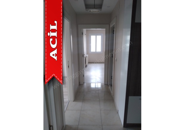 Yalınayak Mah. Toroslar Acil Kiralık Daire |  2+1 Oda | 130M2 Aylık 24.000Tl | 3. Kat | Klima | 2 Banyo | 1 Yatak Odası Resim-3