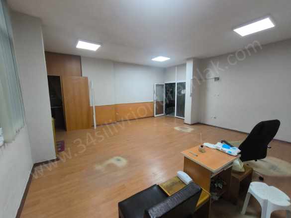 Silivri Alibey Mh Çarşı Merkezinde Satılık Dükkan 40M2 işyeri (Fiyat Düştü) 1 Mah