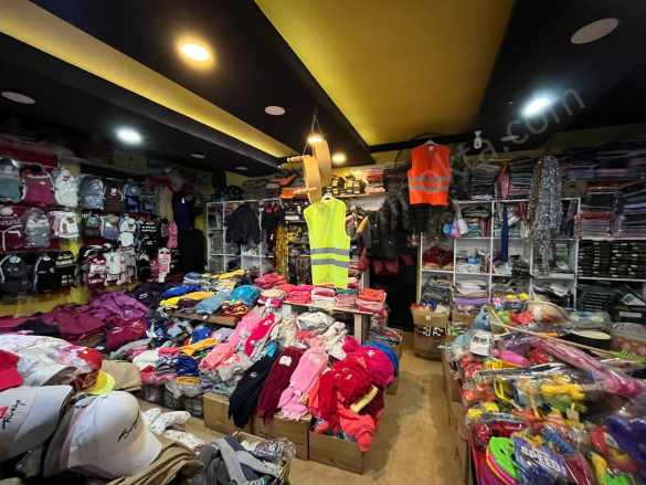 Cumhuriyet Mahallesinde Devren Dükkan Kiralık 1+1 Turgutlu