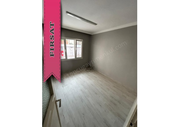 İsmet Paşa Mah. Konak Satılık Müstakil Ev |  2+1 Oda | 167M2 3.000.000Tl | 2. Kat | Klima | 1 Banyo | 1 Yatak Odası Resim-5