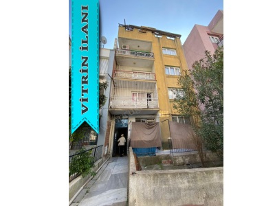 İzmir Akıncılar Fırat Mahallesinde Aileye Bekara Çalışana Uygun Eşyalı 2+1 3 Kat Kiralık Daire Buca Mah