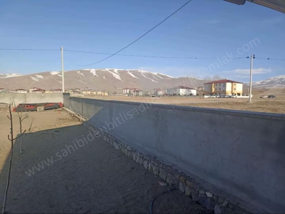 Atatürk Mah. Adilcevaz Satılık Parsel | 3.750.000Tl Resim-5