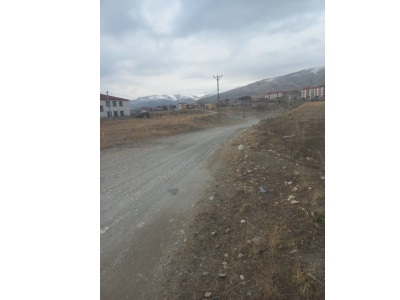 Yiğit Gayrimenkul‘Den Satılık Arsa Fırsat Adilcevaz Alacaatlı Mah