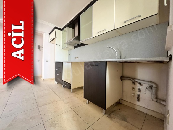 Altıntaş Mah. Aksu Acil Kiralık Daire |  1+1 Oda | 85M2 Aylık 20.000Tl | 3. Kat | Klima | 1 Banyo | 1 Yatak Odası Resim-3