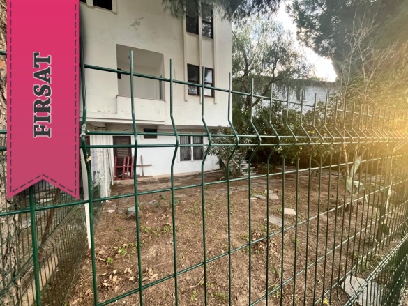 Güzeloba Mah. Muratpaşa Kiralık Daire |  3+1 Oda | 185M2 Aylık 45.000Tl | Villa | Klima | 1 Banyo | 3 Yatak Odası Resim-2