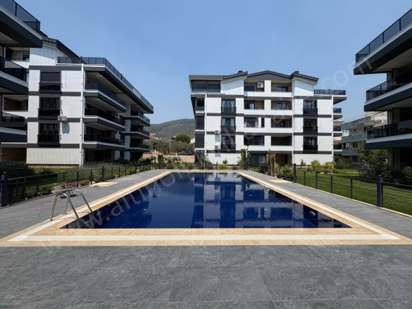 Altınoluk Mah. Edremit Satılık Daire |  2+1 Oda |10.500.000Tl  Krediye Uygun  | Bahçe Katı | Yerden Isıtma | 2 Banyo | 2 Yatak Odası Resim-1