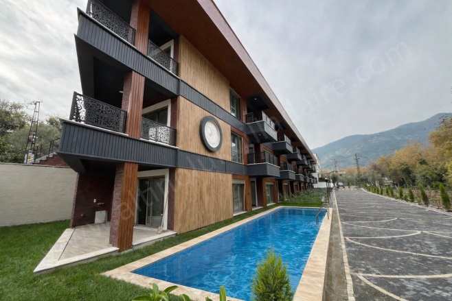 Güre Mah. Edremit Satılık Daire |  3+1 Oda | 160M2 11.750.000Tl  Krediye Uygun  | Ters Dubleks | Yerden Isıtma Resim-1