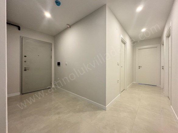 Ören Mah. Burhaniye Satılık Daire |  3+1 Oda | 130M2 8.500.000Tl  Krediye Uygun  | 4. Kat | Doğalgaz(Kombi) Resim-5