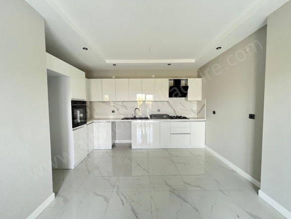 Güre Mah. Edremit Satılık Daire |  1+1 Oda | 70M2 5.500.000Tl  Krediye Uygun  | Bahçe Katı | Yerden Isıtma | 1 Banyo | 1 Yatak Odası Resim-5