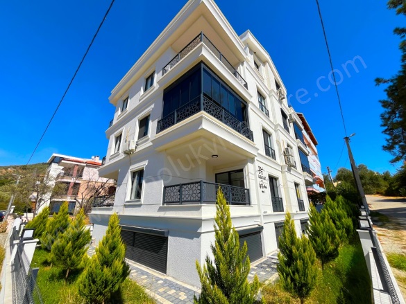 Altınoluk Mah. Edremit Satılık Daire |  3+1 Oda | 180M2 7.500.000Tl | Ters Dubleks | Kat Kaloriferi | 2 Banyo | 3 Yatak Odası Resim-2