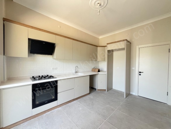 Güre Mah. Edremit Satılık Daire |  3+1 Oda | 140M2 9.000.000Tl  Krediye Uygun  | Çatı Dubleksi Resim-5