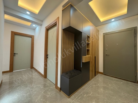 Akçay Mah. Edremit Satılık Daire |  3+1 Oda | 130M2 7.500.000Tl  Krediye Uygun  | 2. Kat | 2 Banyo | 3 Yatak Odası Resim-2