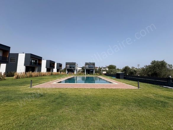 Altınoluk Mah. Edremit Satılık Villa |  3+1 Oda | 150M2 16.000.000Tl  Krediye Uygun  | Villa Ve Müstakil | Yerden Isıtma | 3 Yatak Odası Resim-2