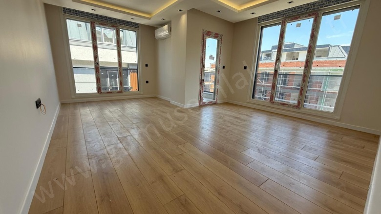 Bahçelievler Mah. Bahçelievler Satılık Daire |  3+1 Oda | 120M2 16.000.000Tl  Krediye Uygun  | 4. Kat | Yerden Isıtma | 1 Banyo | 3 Yatak Odası Resim-2