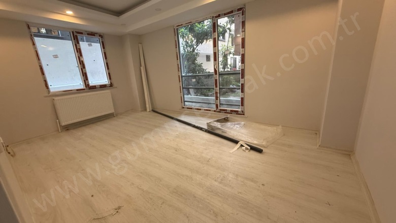 Siyavuşpaşa Mah. Bahçelievler Kiralık Daire |  2+1 Oda | 65M2 Aylık 43.000Tl | Bahçe Katı | Doğalgaz(Kombi) | 1 Banyo | 2 Yatak Odası Resim-2