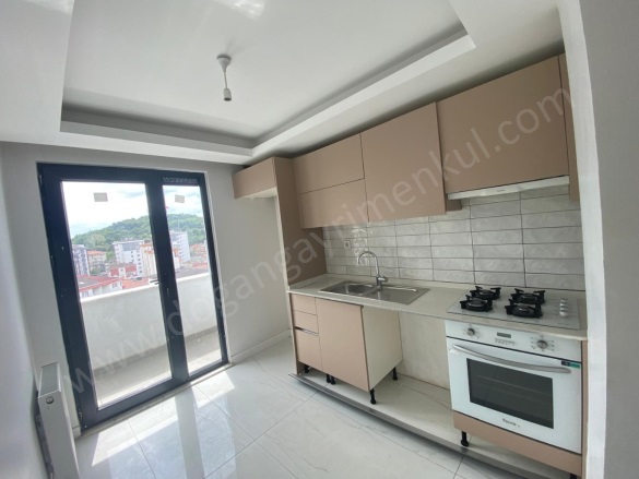 Dumlupınar Mah. Pendik Satılık Daire |  4+1 Oda | 145M2 12.000.000Tl  Krediye Uygun  | 8. Kat | Doğalgaz(Kombi) | 3 Banyo | 4 Yatak Odası Resim-1