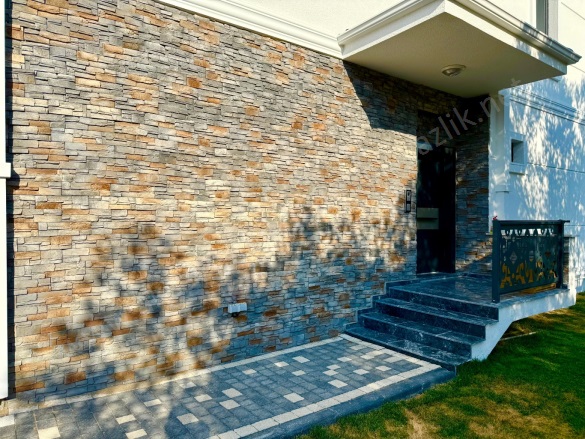 Güre Cumhuriyet Mah. Edremit Satılık Villa |  4+1 Oda | 230M2 17.500.000Tl  Krediye Uygun  | Villa | Kat Kaloriferi | 3 Banyo | 4 Yatak Odası Resim-5