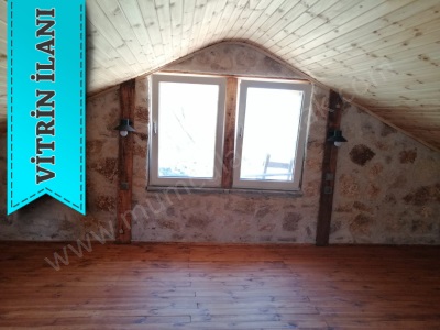 Milas Söğütçükte Muhteşem Bir Arazi Ve İçinde Bağevi Satılık Bağ Evi