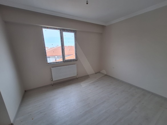 Cqmikebir Şarköy Satılık Daire |  2+1 Oda | 90M2 3.500.000Tl  Krediye Uygun  | 4. Kat | Doğalgaz | 1 Banyo | 2 Yatak Odası Resim-3