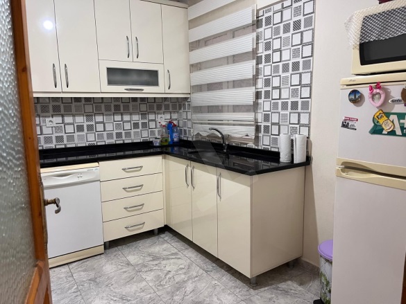 Merkez Tekirdağ Satılık Daire |  2+1 Oda | 85M2 2.650.000Tl  Krediye Uygun  | 2. Kat | Kombi | 1 Banyo | 2 Yatak Odası Resim-1