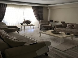 Şarköy Cumhuriyet Satılık Daire 3+1 125 M2 | 3. Kat | Doğalgaz | 1 Banyo | 3 Yatak Odası