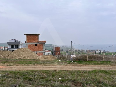 Şarköy İstiklal Mahallesinde Deniz Manzaralı Villa İmarlı Satılık Arsa