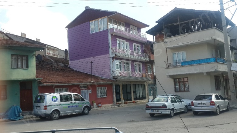 Merkez Tokat Satılık Müstakil Ev |  5+1 Oda | 220M2 3.500.000Tl  Krediye Uygun  | Kombi Resim-5