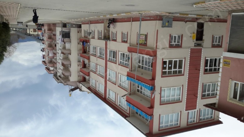 Merkez Turhal Kiralık Daire |  3+1 Oda | 135M2 Aylık 15.000Tl Eşyalı  | 1. Kat | Kombi Resim-1