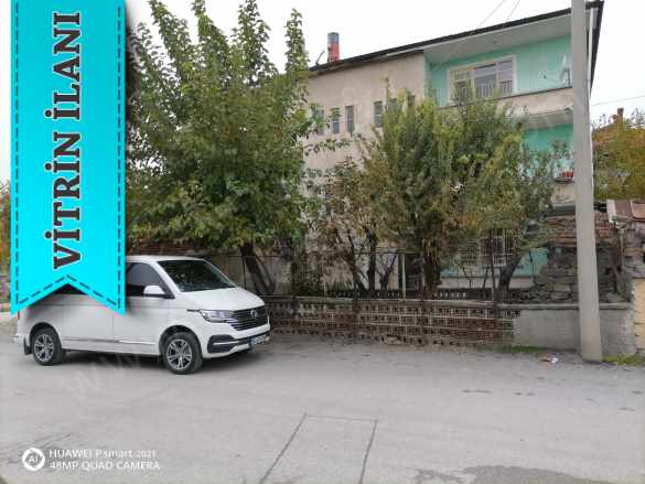 Turhal Merkez Yunusemre Mah Kat 1 100 M2 2+1Kombili Kiralık Daire