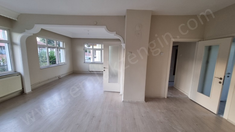 Merkez Turhal Kiralık Daire |  3+1 Oda | 135M2 Aylık 16.000Tl | 2. Kat | Kombi | 1 Banyo Resim-2