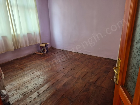 Merkez Turhal Satılık Müstakil Ev |  4+2 Oda | 160M2 0Tl | Komple Bina | Soba Resim-5